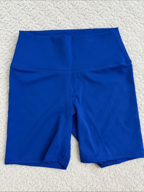 IVL Pants - High-Rise Bike Shorts in Royal Blue